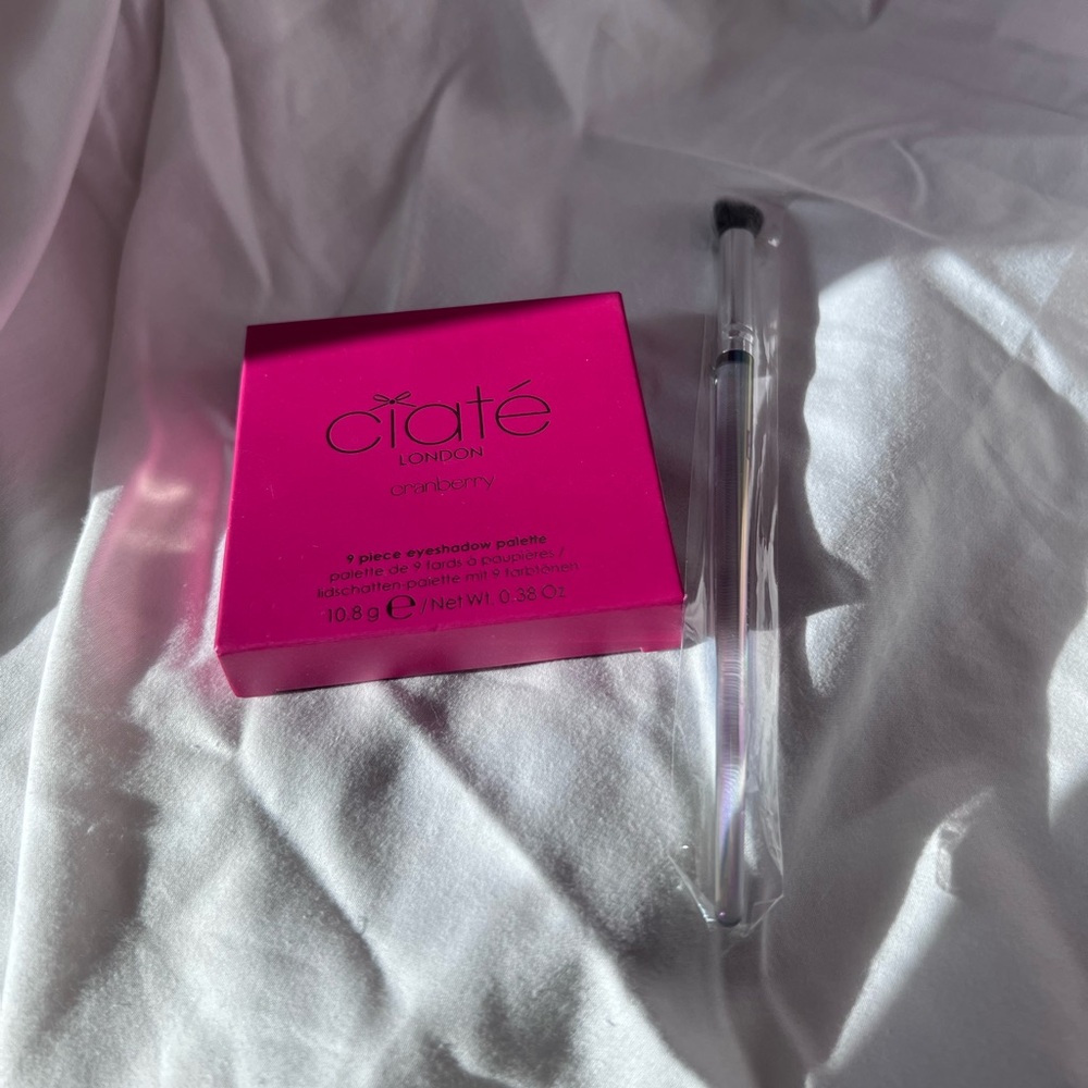 Ciaté London Cranberry Eyeshadow Palette & Brush NIB